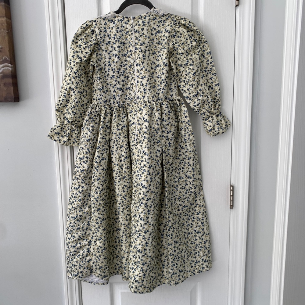 Dress Up America Girls Floral Prairie Dress Blue Cream Pioneer Costume Size 8-10 - Picture 8 of 9